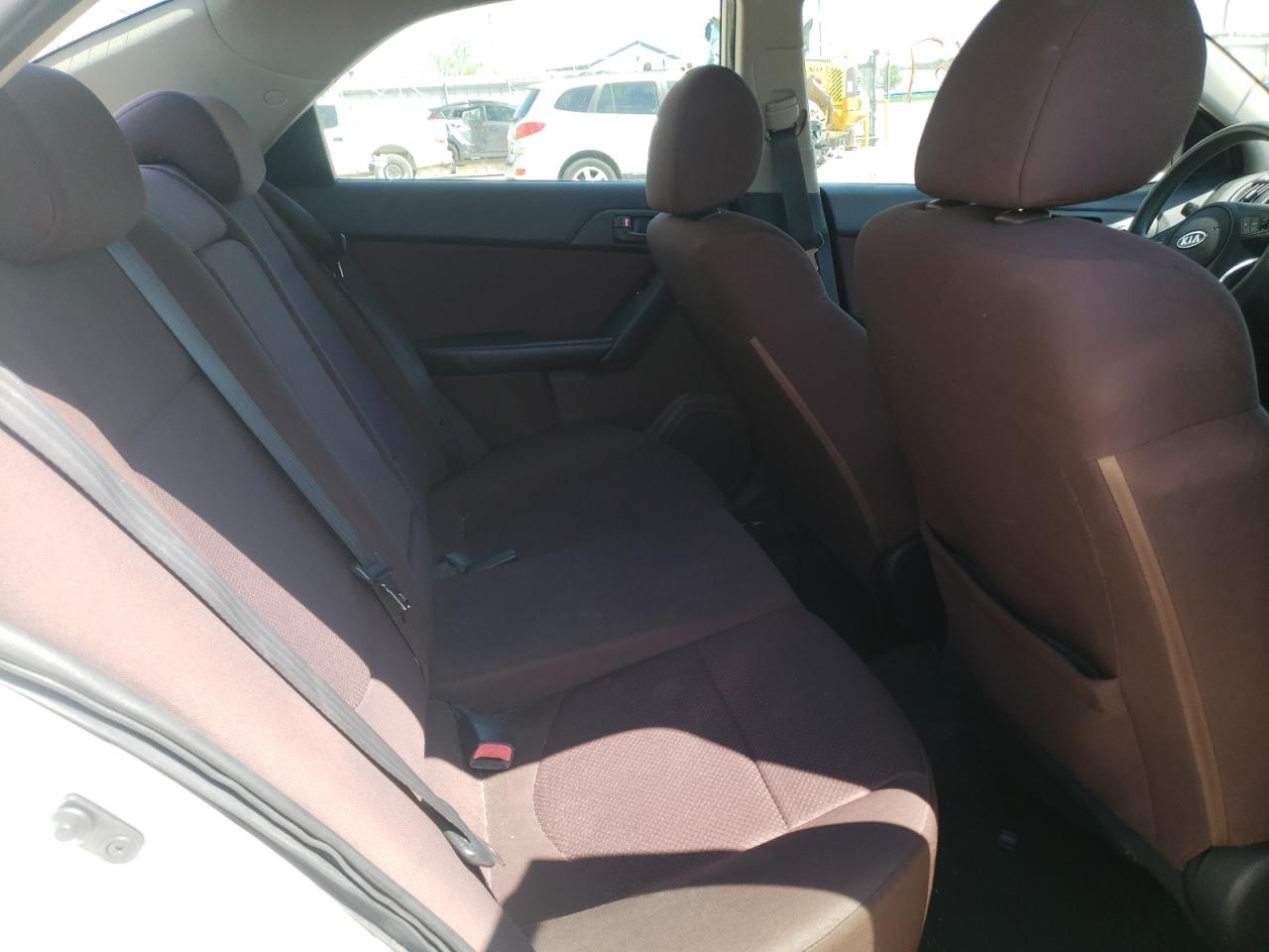 Photo 6 from auction – 2011 KIA FORTE EX with VIN KNAFU4A24B5890981