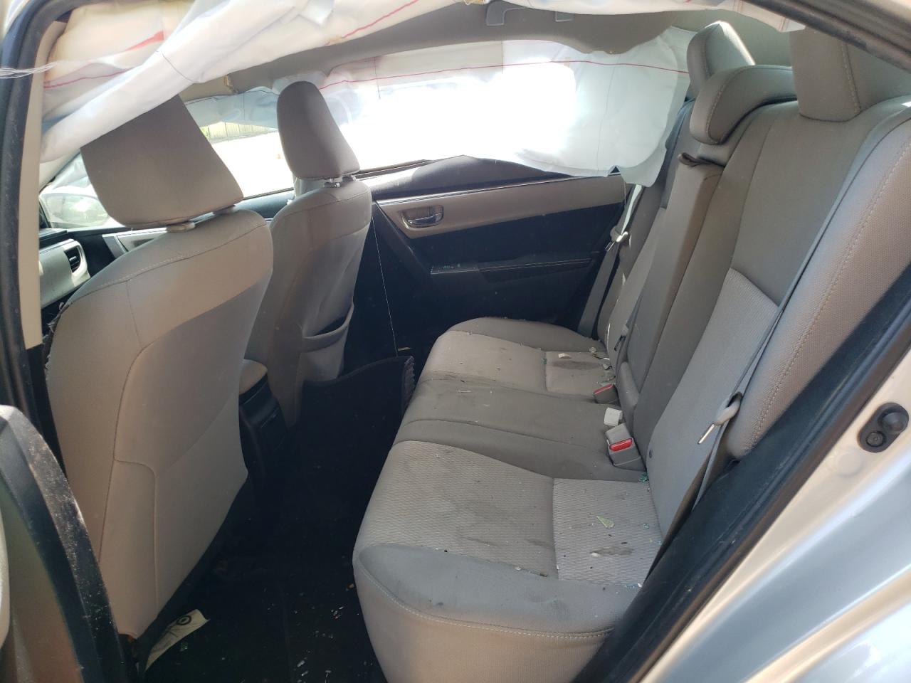 Photo 6 from auction – 2015 TOYOTA COROLLA L with VIN 5YFBURHE5FP287948