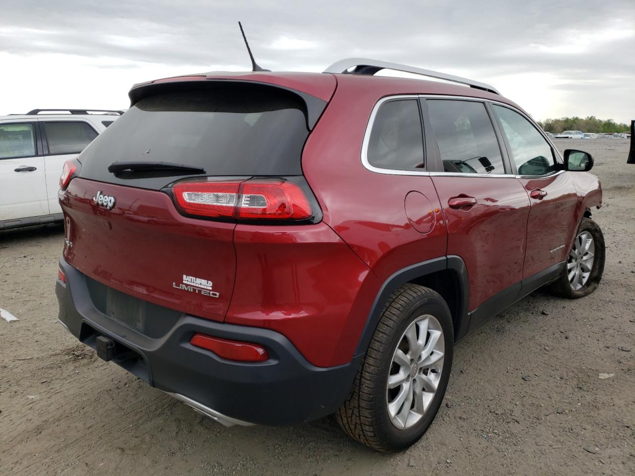 Photo 4 from auction – 2015 JEEP CHEROKEE L with VIN 1C4PJMDS9FW551337