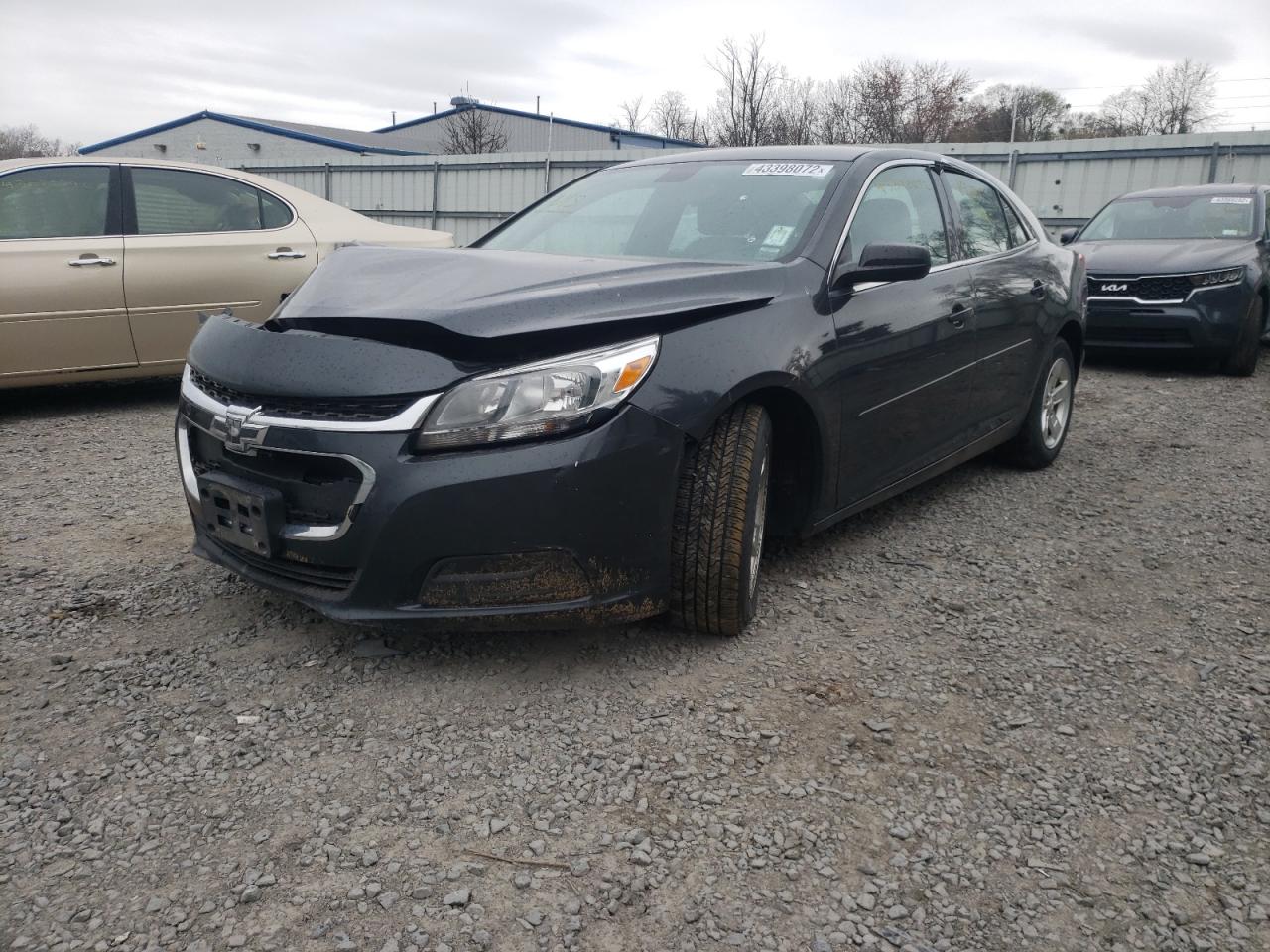 Photo 2 from auction – 2015 CHEVROLET MALIBU LS with VIN 1G11B5SL0FF112492