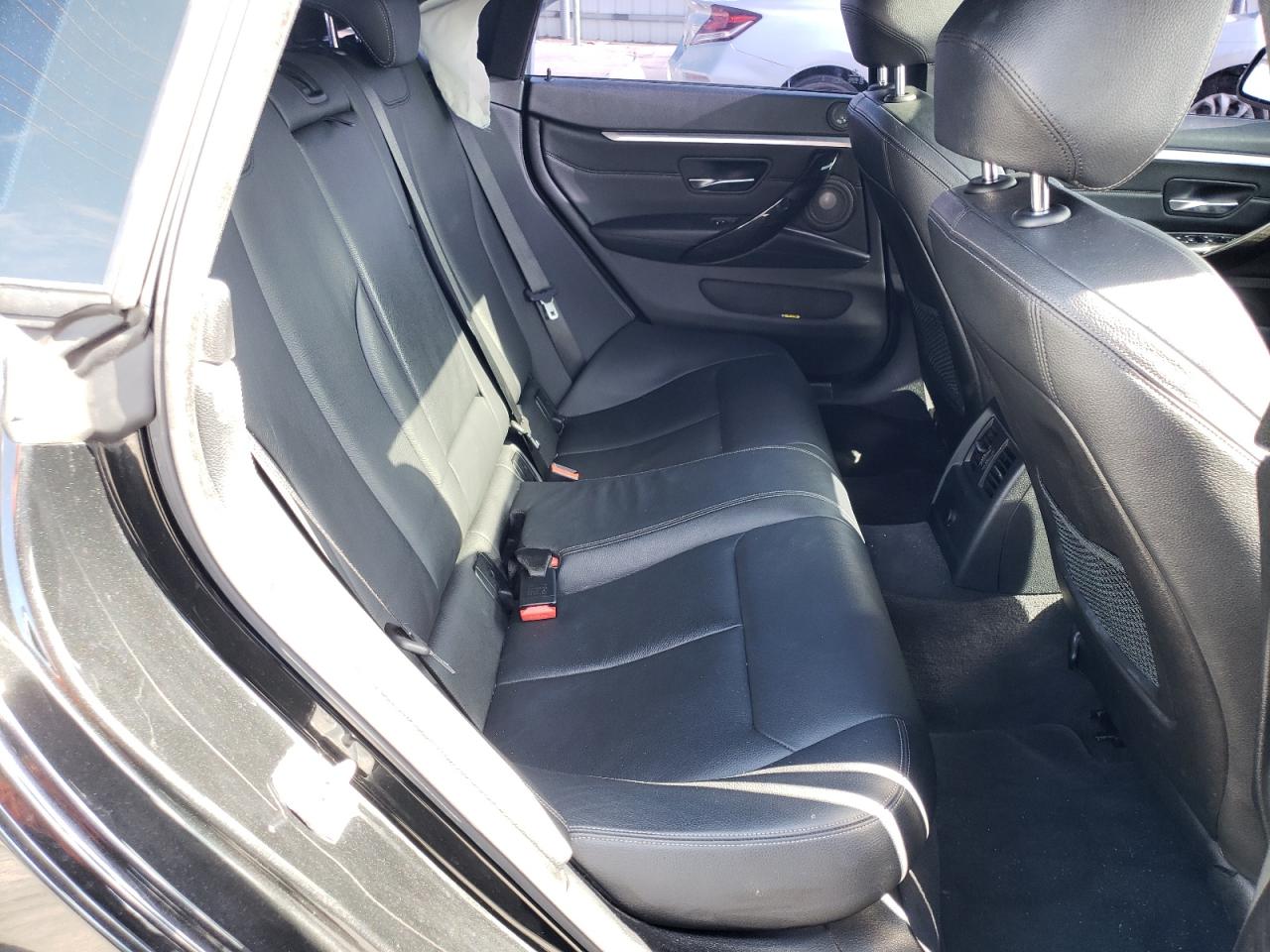 Photo 6 from auction – 2018 BMW 440I GRAN with VIN WBA4J5C57JBF07292