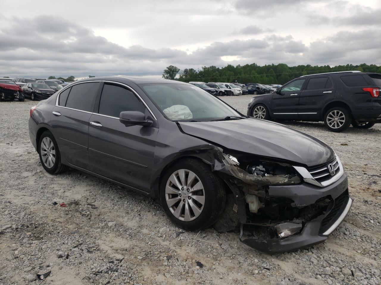 Photo 1 from auction – 2015 HONDA ACCORD EXL with VIN 1HGCR2F82FA007595
