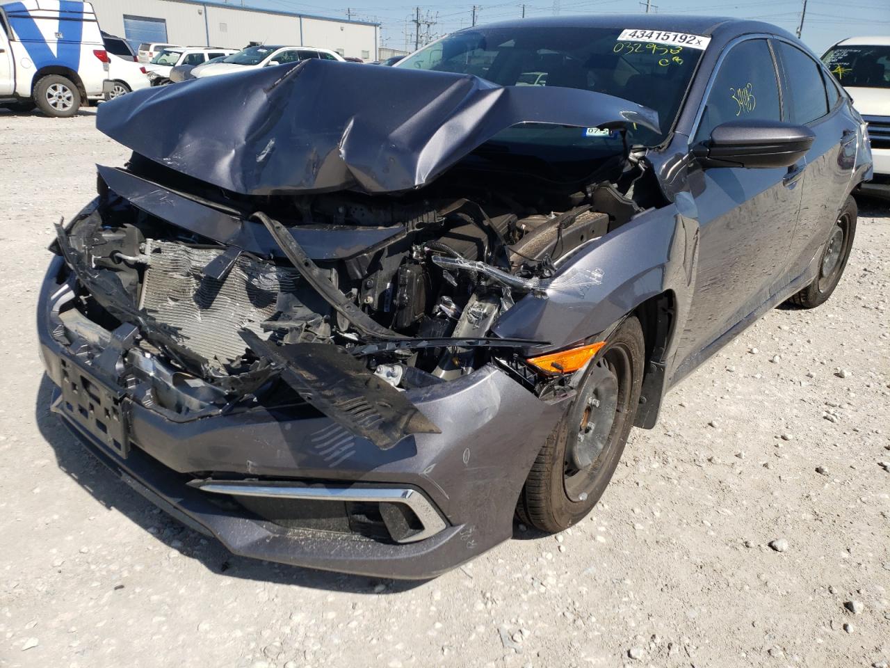 Photo 12 from auction – 2019 HONDA CIVIC LX with VIN 19XFC2F61KE032958