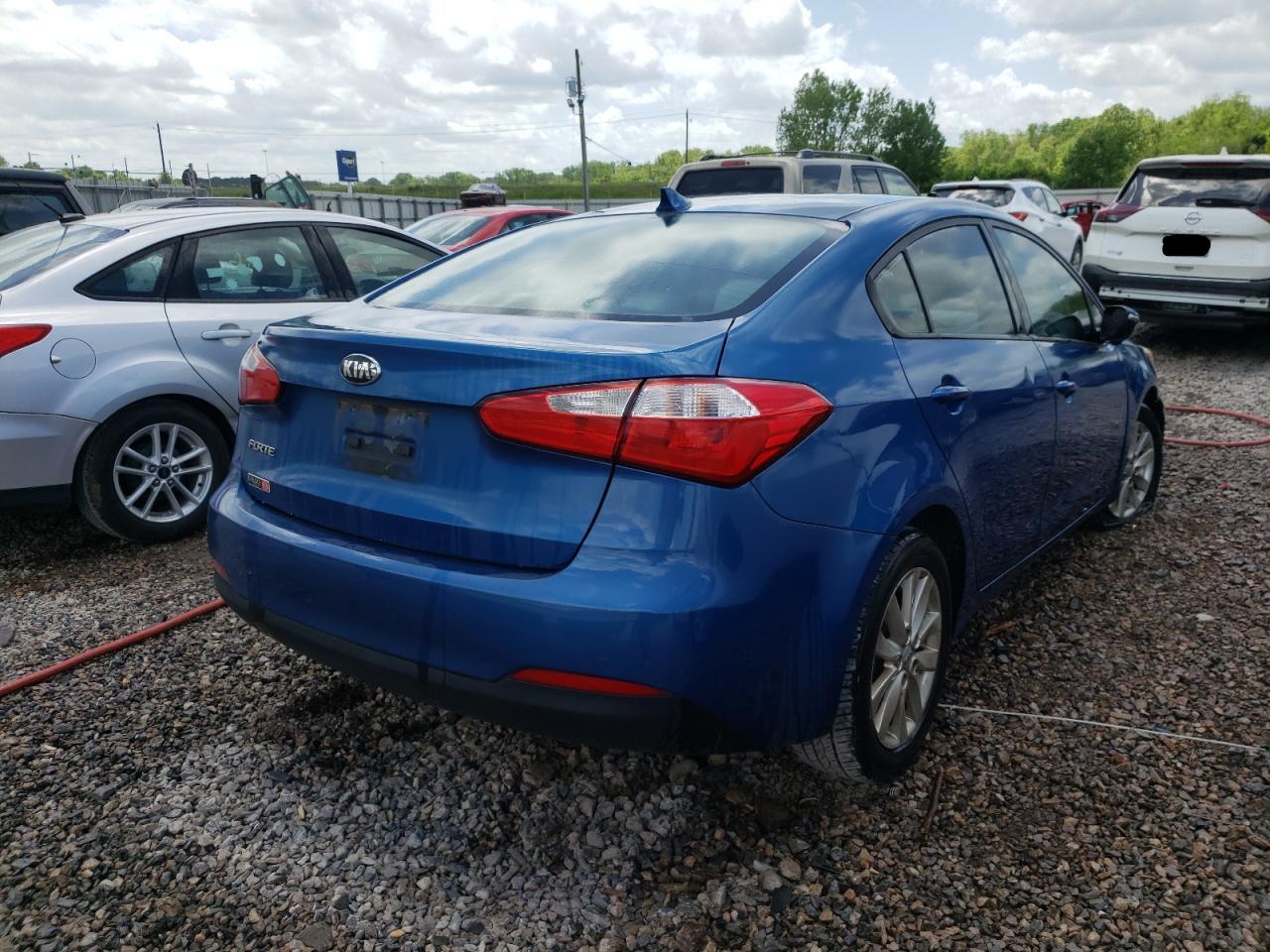 Photo 4 from auction – 2015 KIA FORTE LX with VIN KNAFX4A6XF5255800