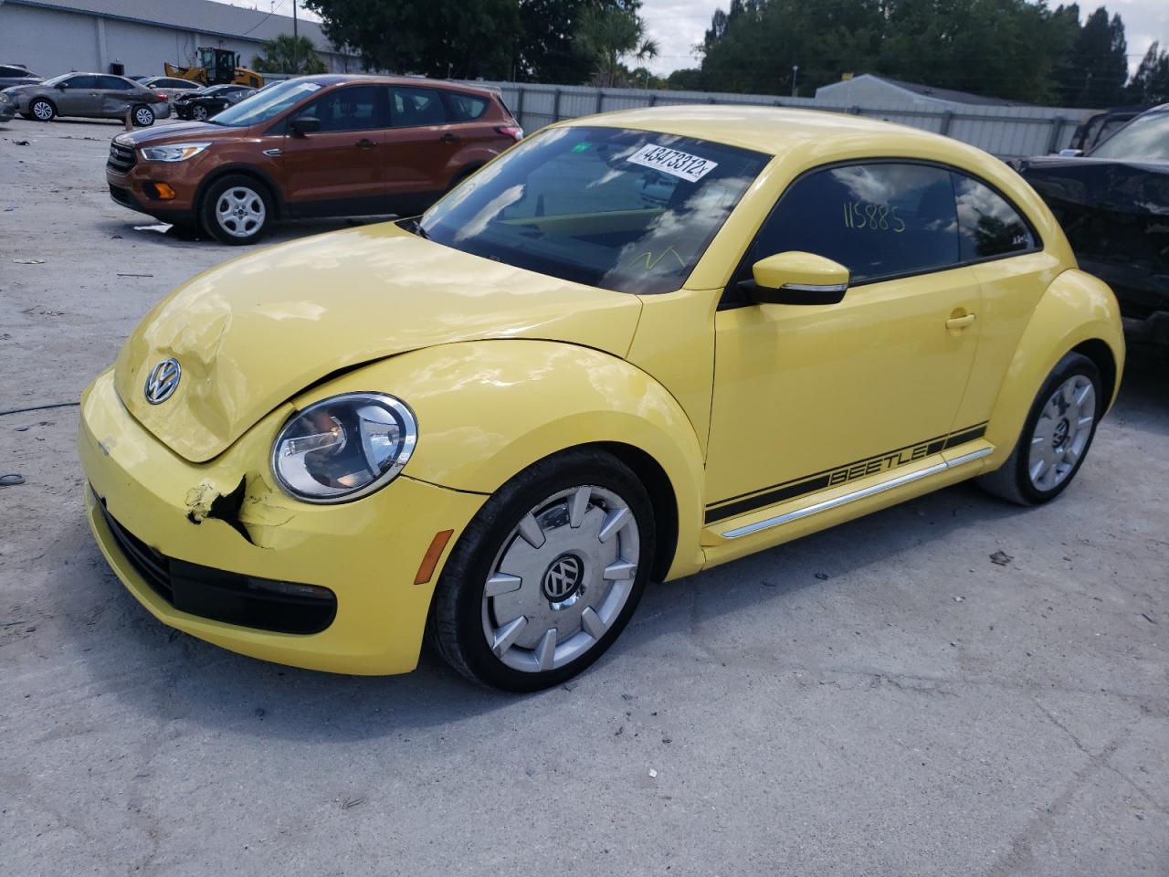 Photo 2 from auction – 2012 VOLKSWAGEN BEETLE with VIN 3VWJP7AT6CM605608