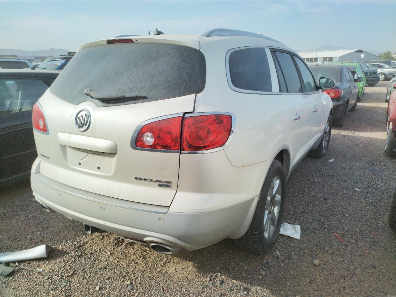 Photo 4 from auction – 2008 BUICK ENCLAVE CX with VIN 5GAER23798J277561