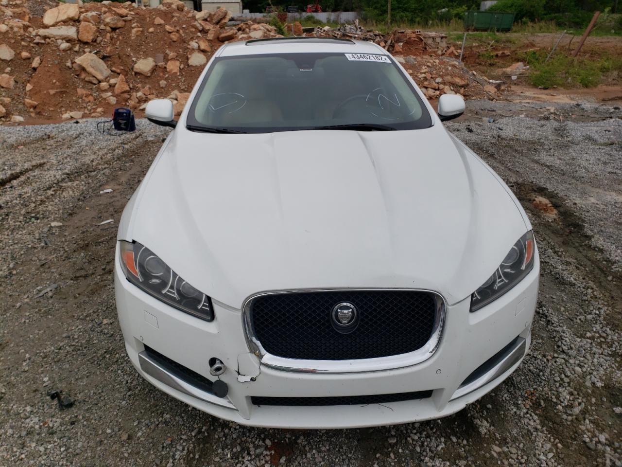 Photo 9 from auction – 2013 JAGUAR XF with VIN SAJWJ0EF4D8S93480
