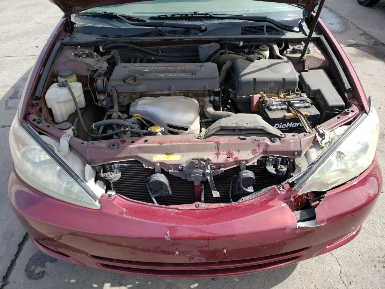 Photo 7 from auction – 2004 TOYOTA CAMRY LE with VIN 4T1BE32K74U264742