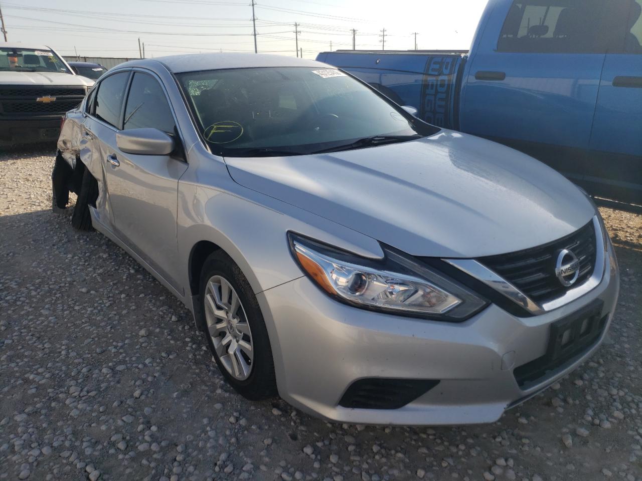 NISSAN ALTIMA 2.5 2018 with VIN 1N4AL3AP3JC274761 - Photo from auction