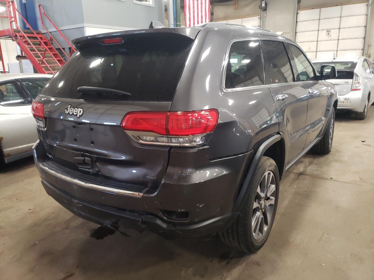 Photo 4 from auction – 2018 JEEP GRAND CHER with VIN 1C4RJFBG3JC417288
