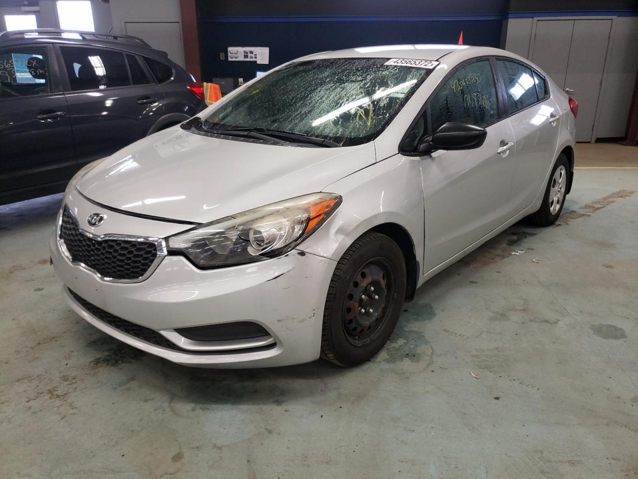 Photo 2 from auction – 2014 KIA FORTE LX with VIN KNAFK4A6XE5171909