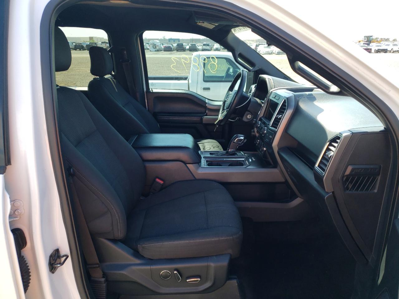 Photo 5 from auction – 2016 FORD F150 SUPER with VIN 1FTEW1CG3GKE92458