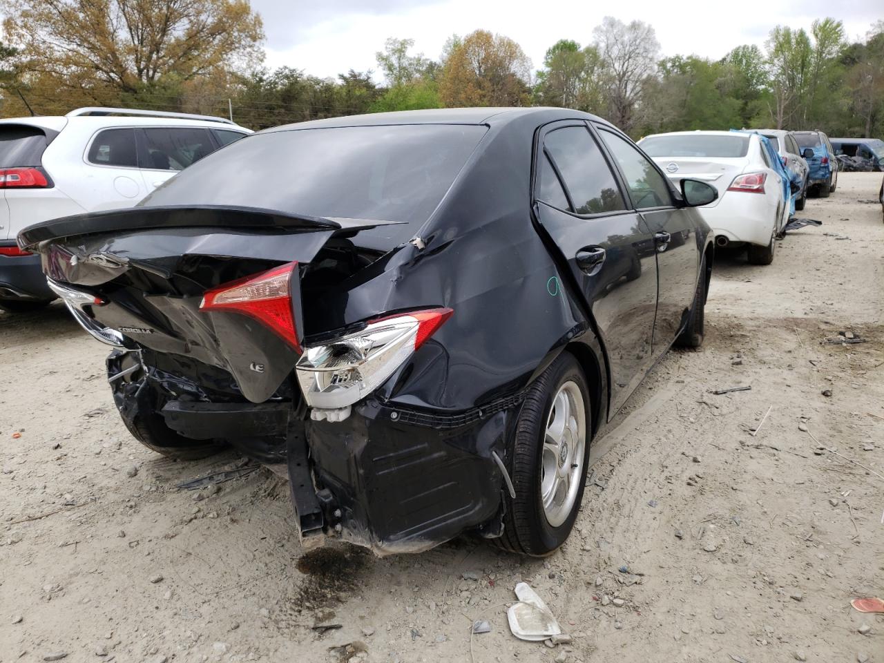 Photo 4 from auction – 2018 TOYOTA COROLLA L with VIN 2T1BURHE6JC000576
