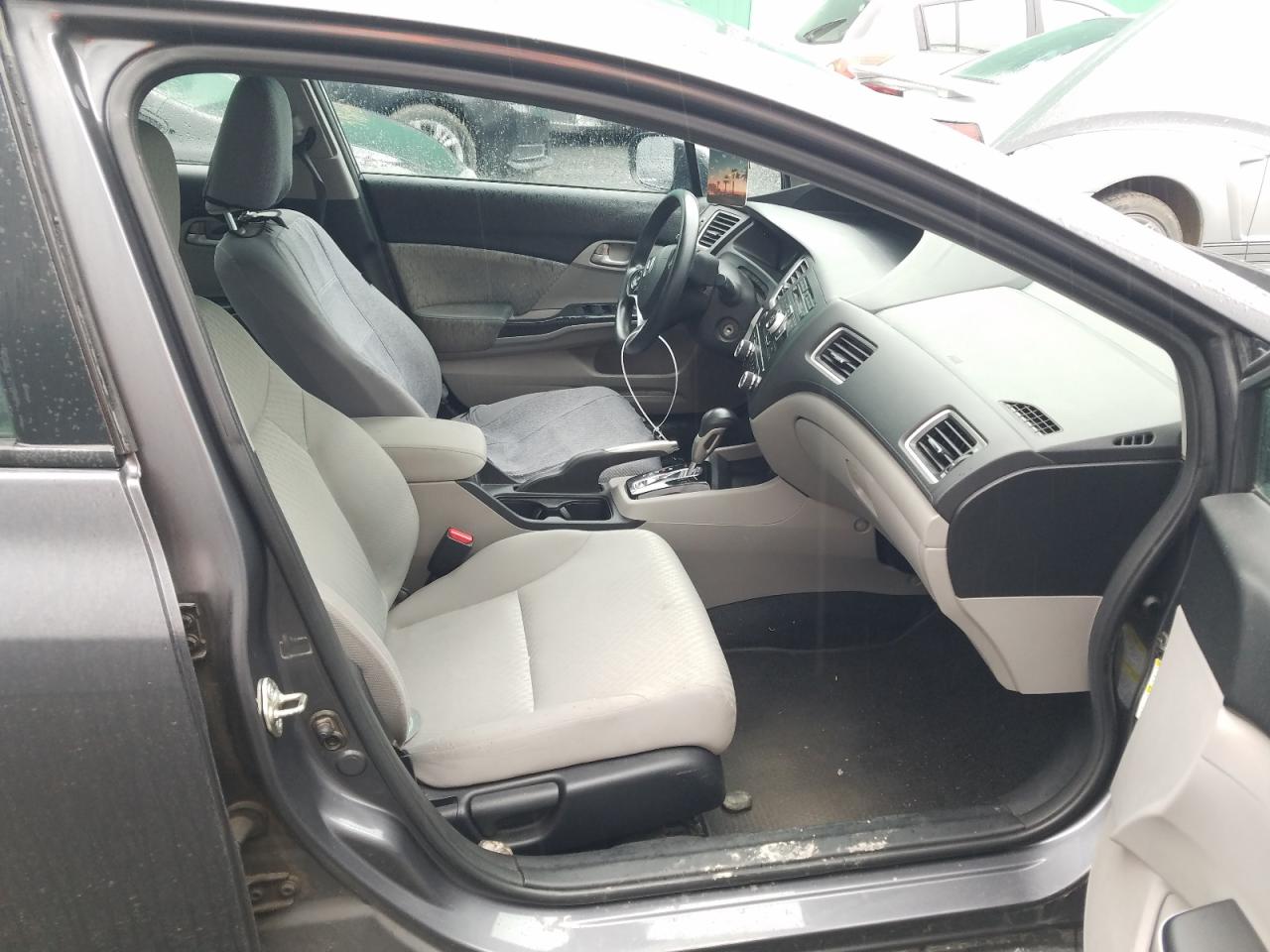 Photo 5 from auction – 2014 HONDA CIVIC LX with VIN 2HGFB2F42EH003416