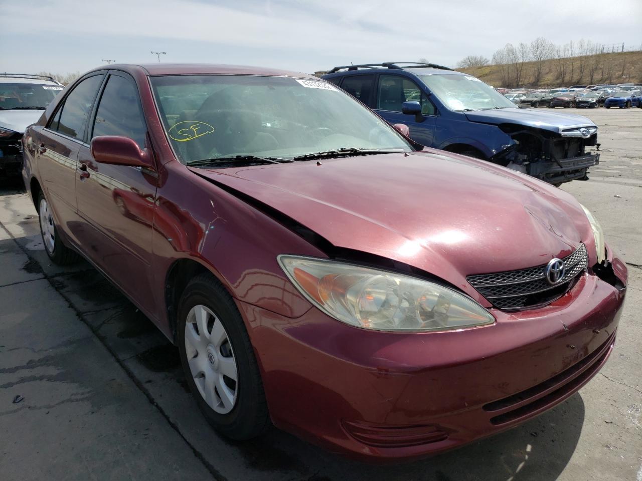 TOYOTA CAMRY LE 2004 with VIN 4T1BE32K74U264742 - Photo from auction
