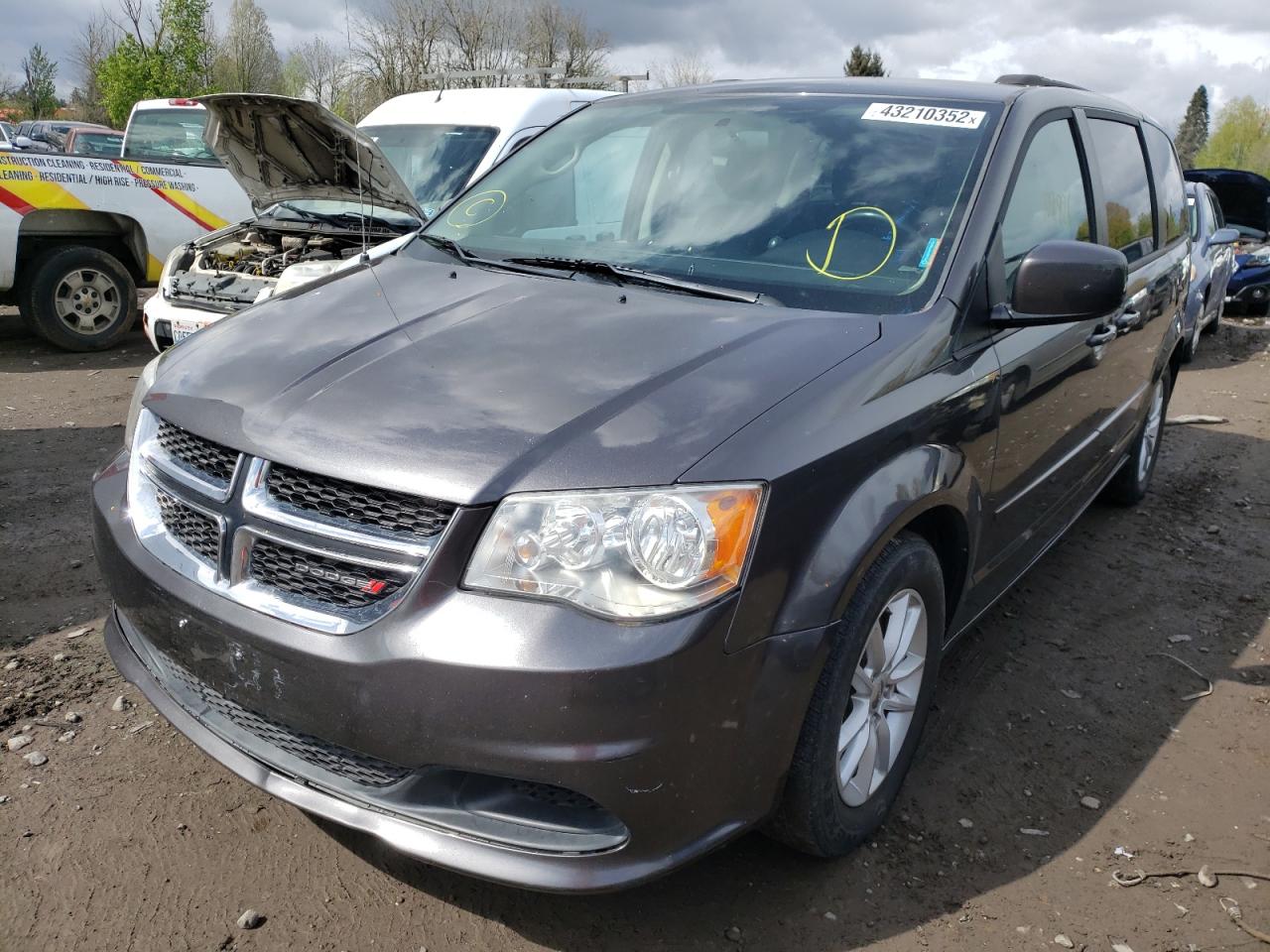 Photo 2 from auction – 2015 DODGE GRAND CARA with VIN 2C4RDGCG2FR732741
