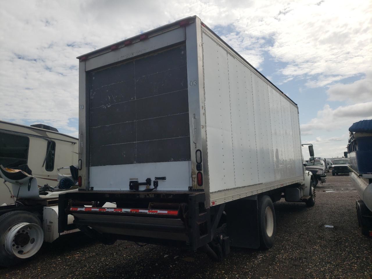 Photo 4 from auction – 2006 FREIGHTLINER M2 106 MED with VIN 1FVACWDC06HW74974