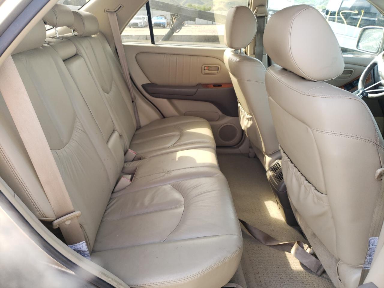 Photo 6 from auction – 2000 LEXUS RX 300 with VIN JT6GF10U6Y0051110