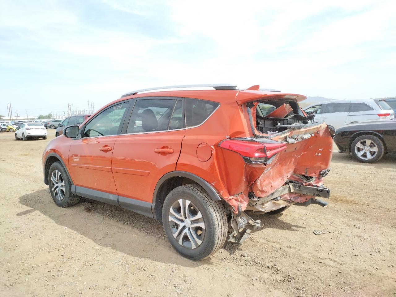 Photo 3 from auction – 2016 TOYOTA RAV4 LE with VIN JTMZFREV0GJ080144