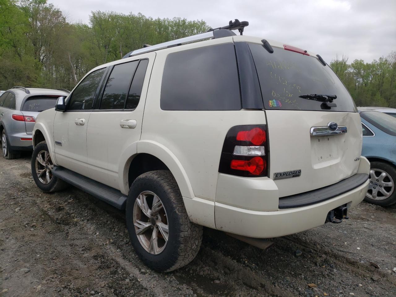 Photo 3 from auction – 2008 FORD EXPLORER L with VIN 1FMEU75E68UA27095