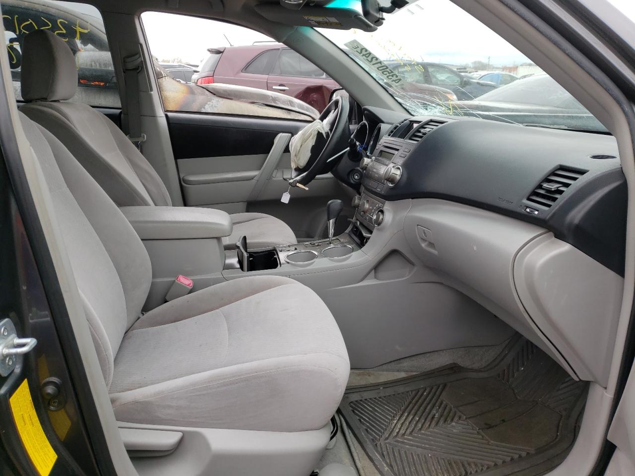 Photo 5 from auction – 2008 TOYOTA HIGHLANDER with VIN JTEDS41A482014604
