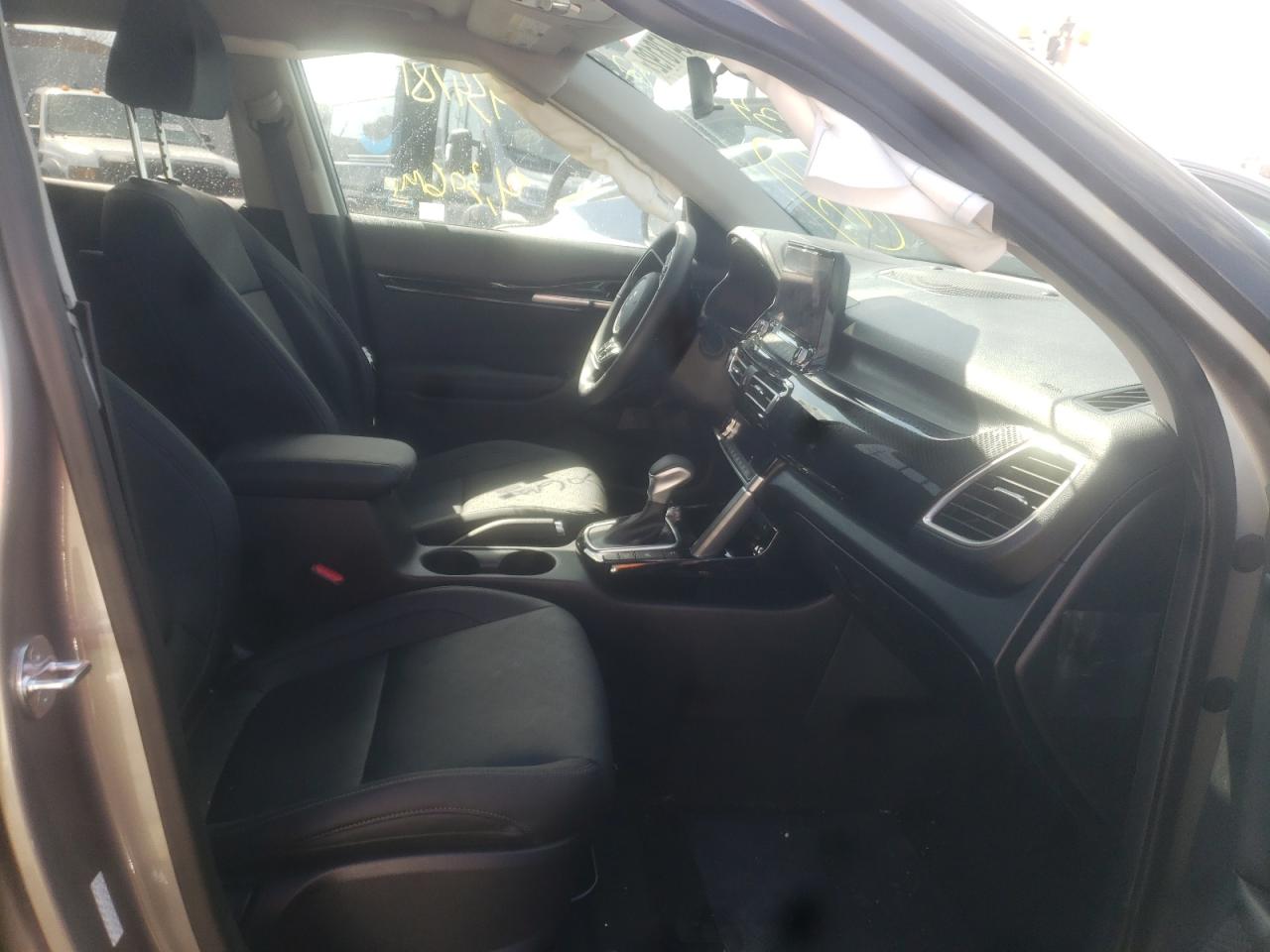 Photo 5 from auction – 2022 KIA SELTOS EX with VIN KNDERCAA1N7309639