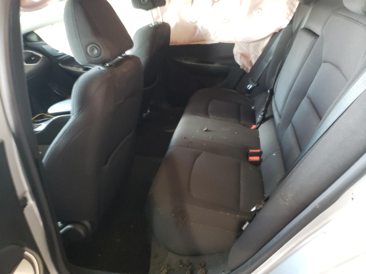 Photo 6 from auction – 2018 CHEVROLET MALIBU LS with VIN 1G1ZC5ST0JF160860