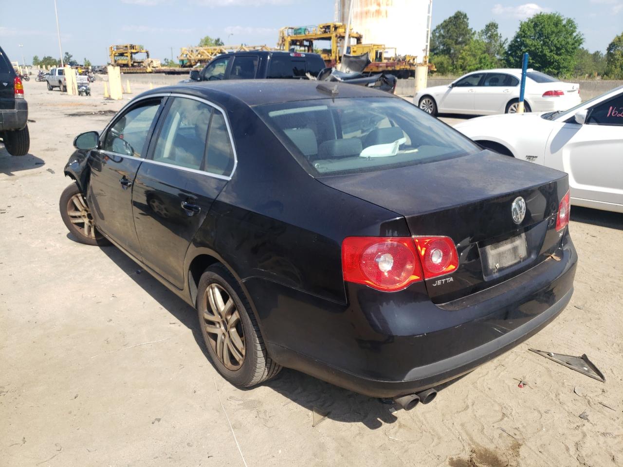 Photo 3 from auction – 2005 VOLKSWAGEN NEW JETTA with VIN 3VWSF71K75M623164