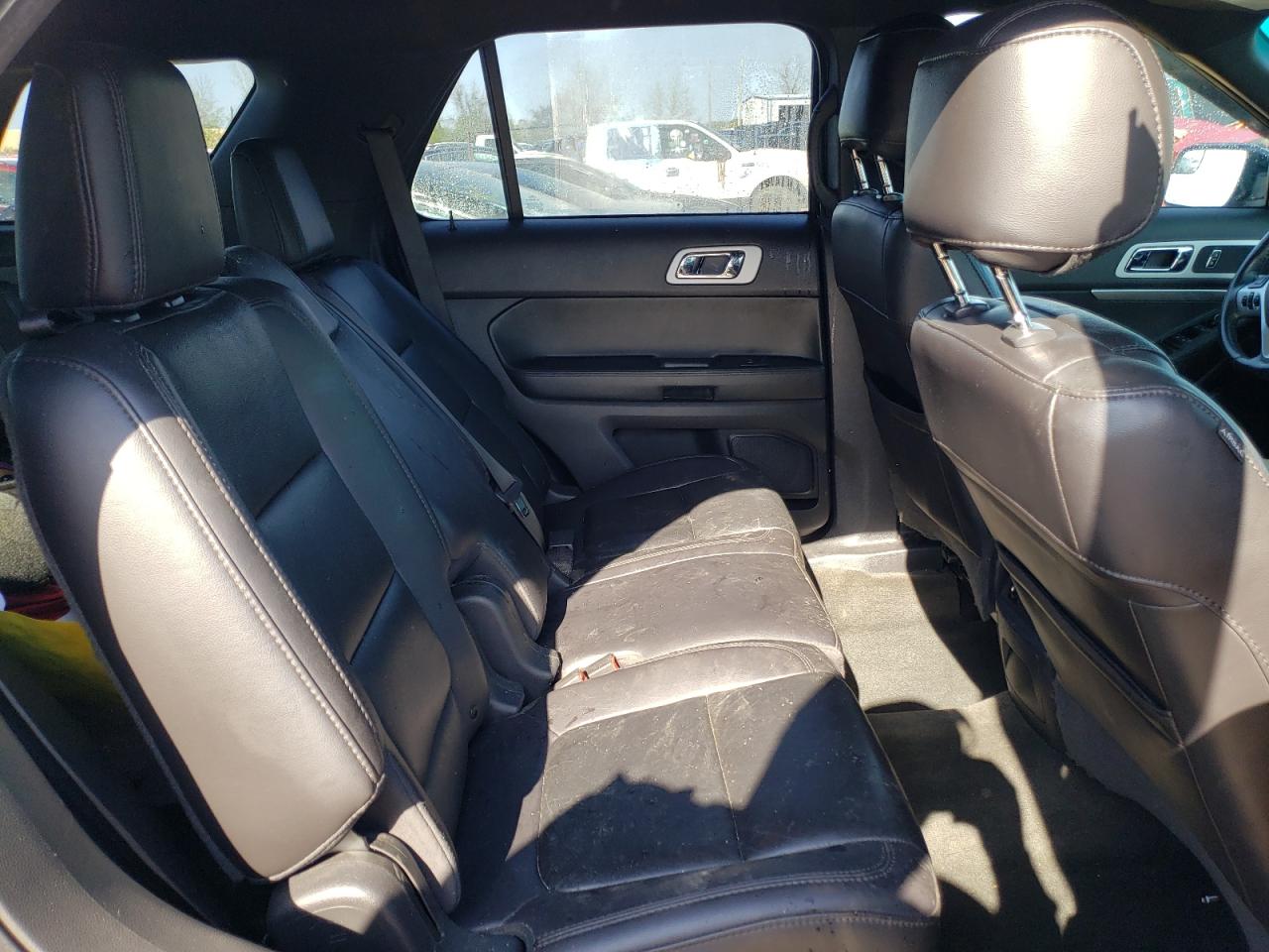 Photo 6 from auction – 2013 FORD EXPLORER with VIN 1FM5K8D81DGB93279