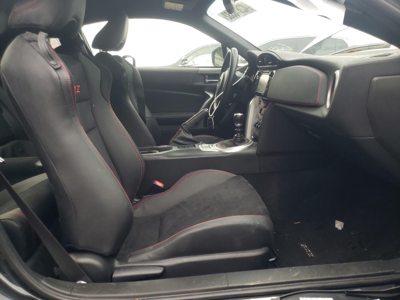 Photo 5 from auction – 2017 SUBARU BRZ 2.0 LI with VIN JF1ZCAC12H9606406