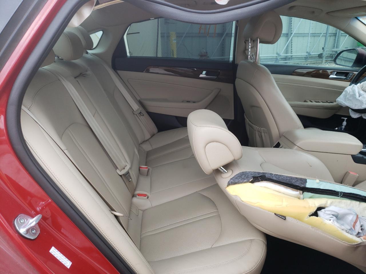 Photo 6 from auction – 2016 HYUNDAI SONATA HYB with VIN KMHE34L10GA017356