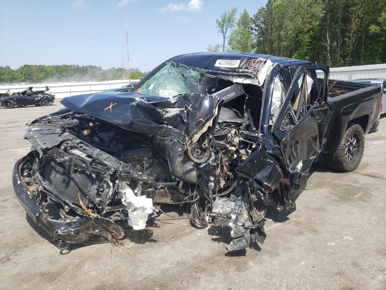 Photo 2 from auction – 2018 CHEVROLET SILVERADO with VIN 1GCVKREC3JZ116474