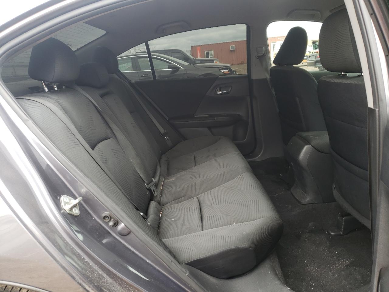 Photo 6 from auction – 2015 HONDA ACCORD LX with VIN 1HGCR2F38FA037902