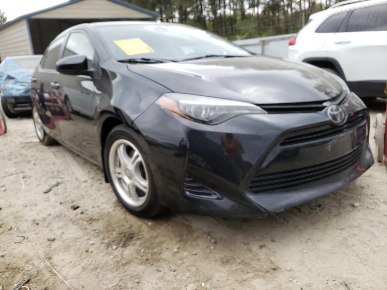 TOYOTA COROLLA L 2018 with VIN 2T1BURHE6JC000576 - Photo from auction