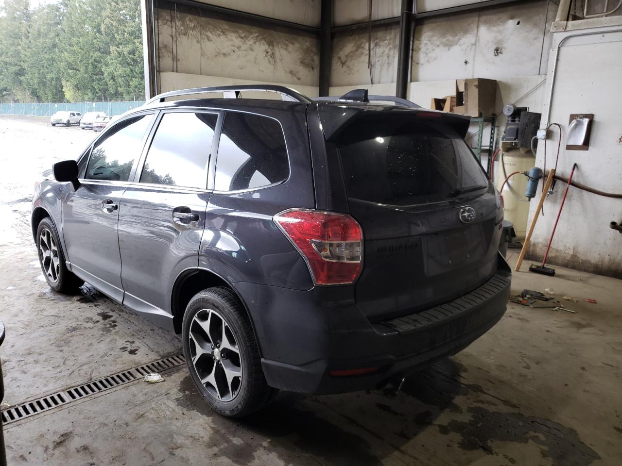Photo 3 from auction – 2016 SUBARU FORESTER 2 with VIN JF2SJGDC6GH563716