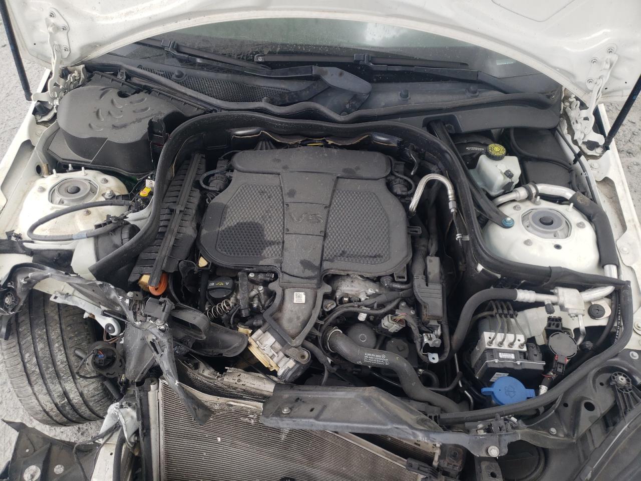 Photo 7 from auction – 2012 MERCEDES-BENZ E 350 with VIN WDDHF5KB9CA571438