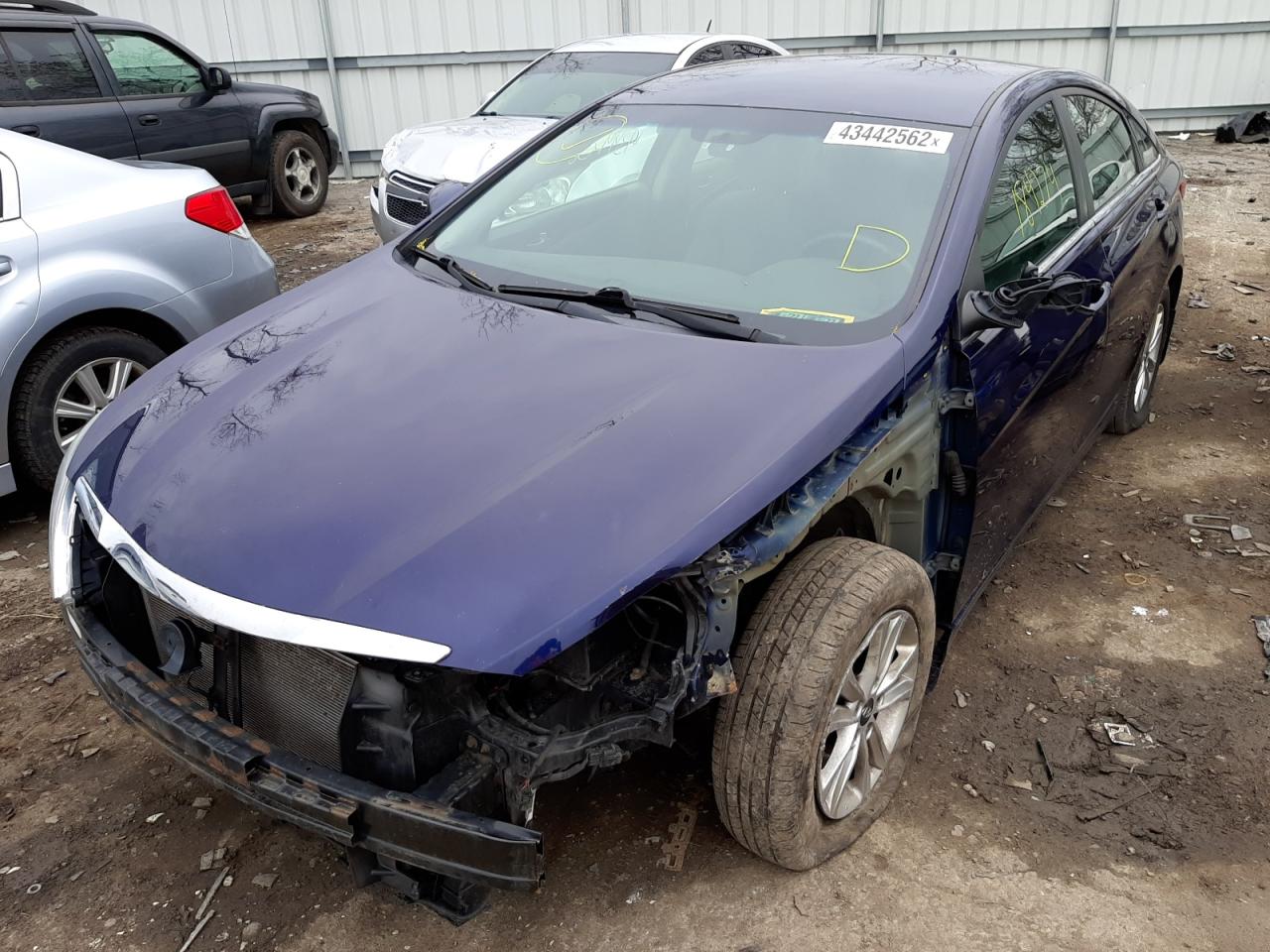 Photo 2 from auction – 2011 HYUNDAI SONATA GLS with VIN 5NPEB4AC3BH202031