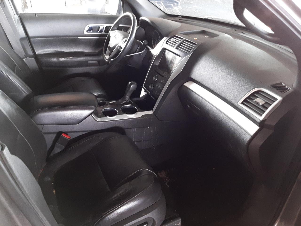 Photo 5 from auction – 2011 FORD EXPLORER X with VIN 1FMHK7D80BGA79715