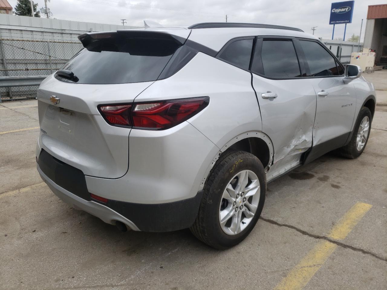 Photo 4 from auction – 2020 CHEVROLET BLAZER 1LT with VIN 3GNKBBRAXLS701210