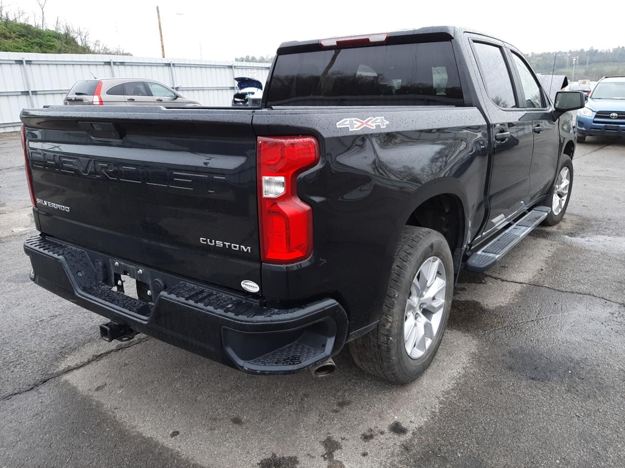 Photo 4 from auction – 2019 CHEVROLET SILVERADO with VIN 1GCPYBEH0KZ361213