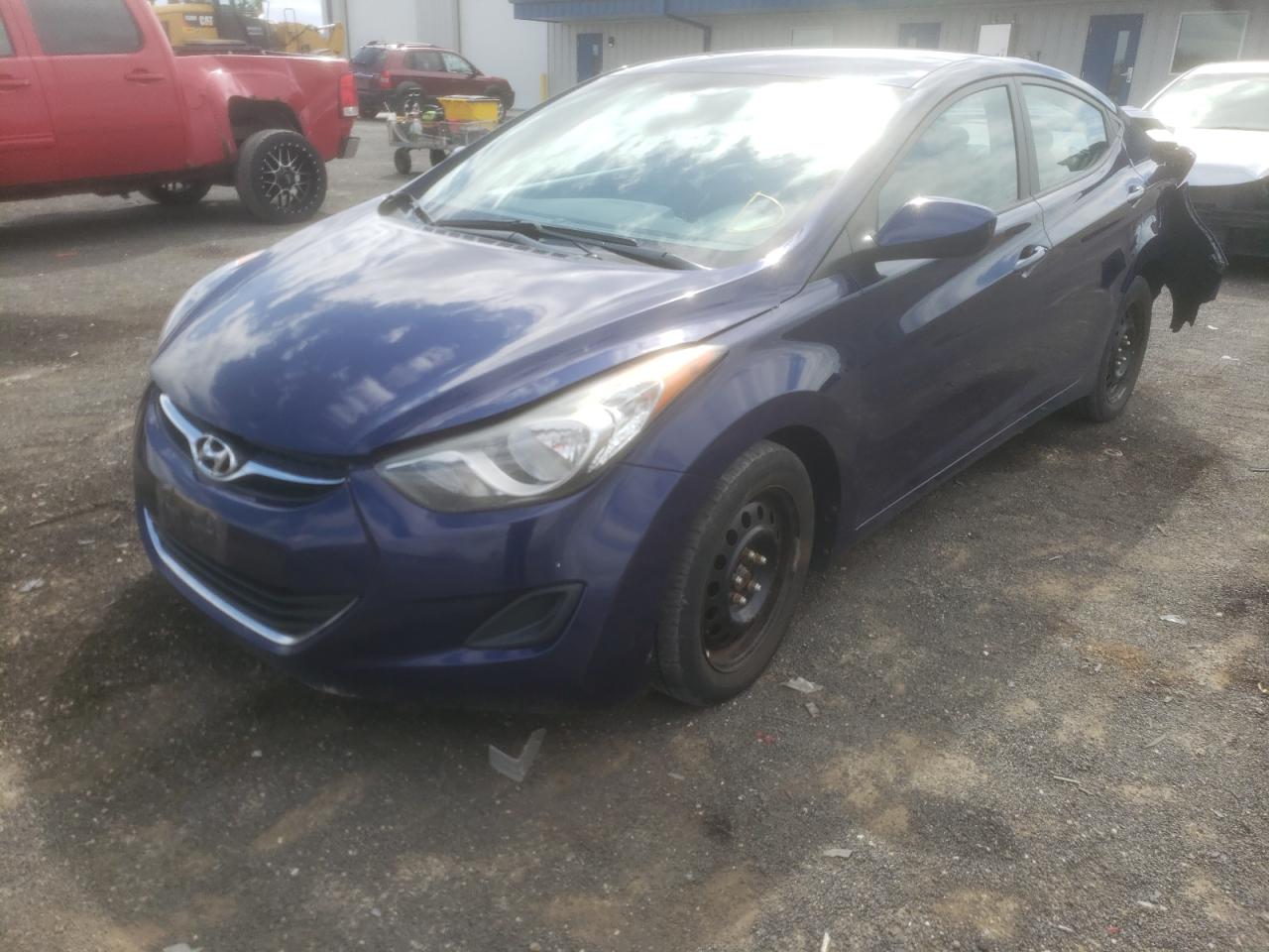 Photo 2 from auction – 2012 HYUNDAI ELANTRA with VIN 5NPDH4AE0CH072058