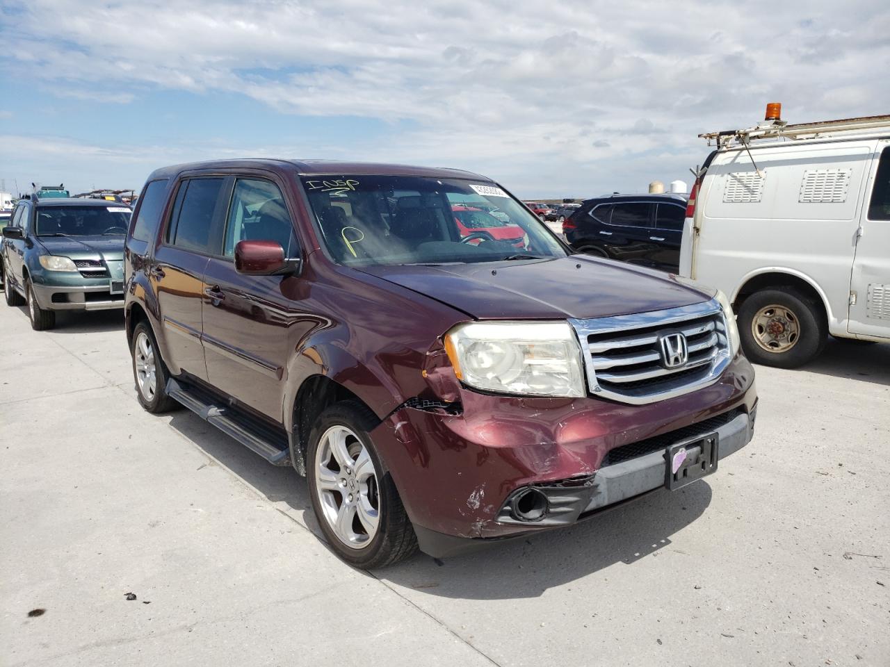 HONDA PILOT EXL 2012 with VIN 5FNYF3H61CB012403 - Photo from auction