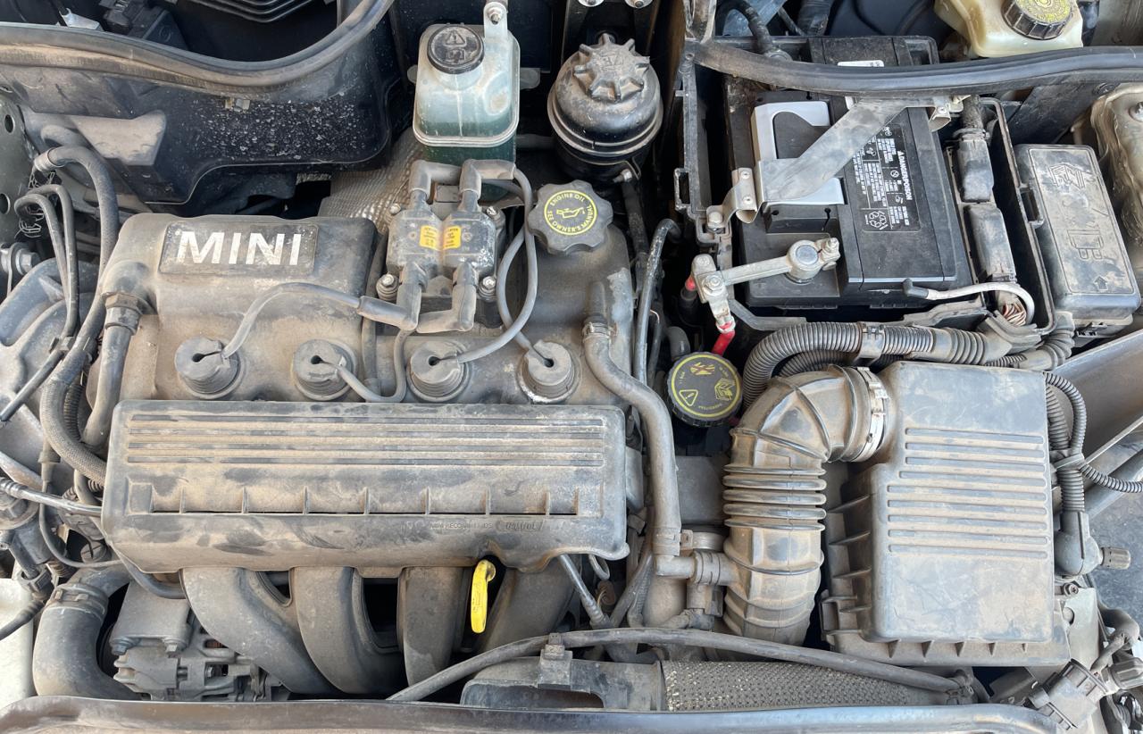 Photo 7 from auction – 2008 MINI COOPER with VIN WMWRF33588TG17929