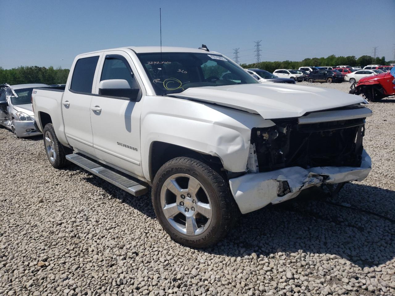 CHEVROLET SILVERADO 2016 with VIN 3GCUKRECXGG318457 - Photo from auction