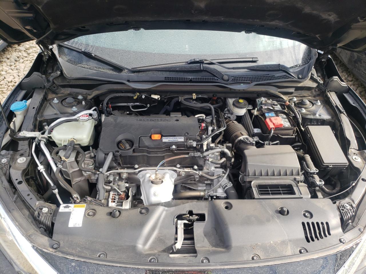 Photo 7 from auction – 2017 HONDA CIVIC LX with VIN 19XFC2F52HE061725