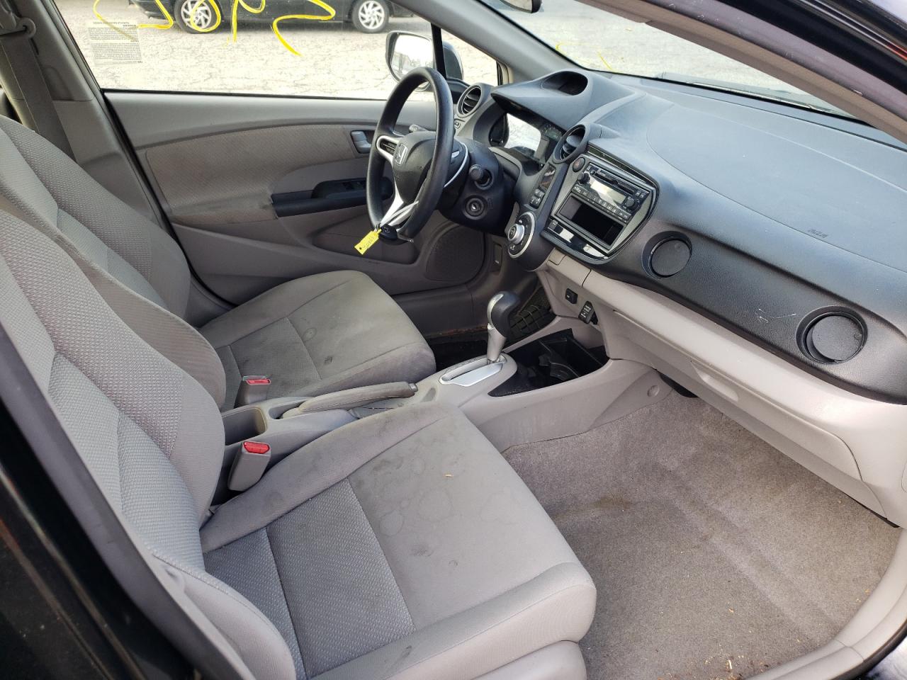 Photo 5 from auction – 2013 HONDA INSIGHT with VIN JHMZE2H32DS003820