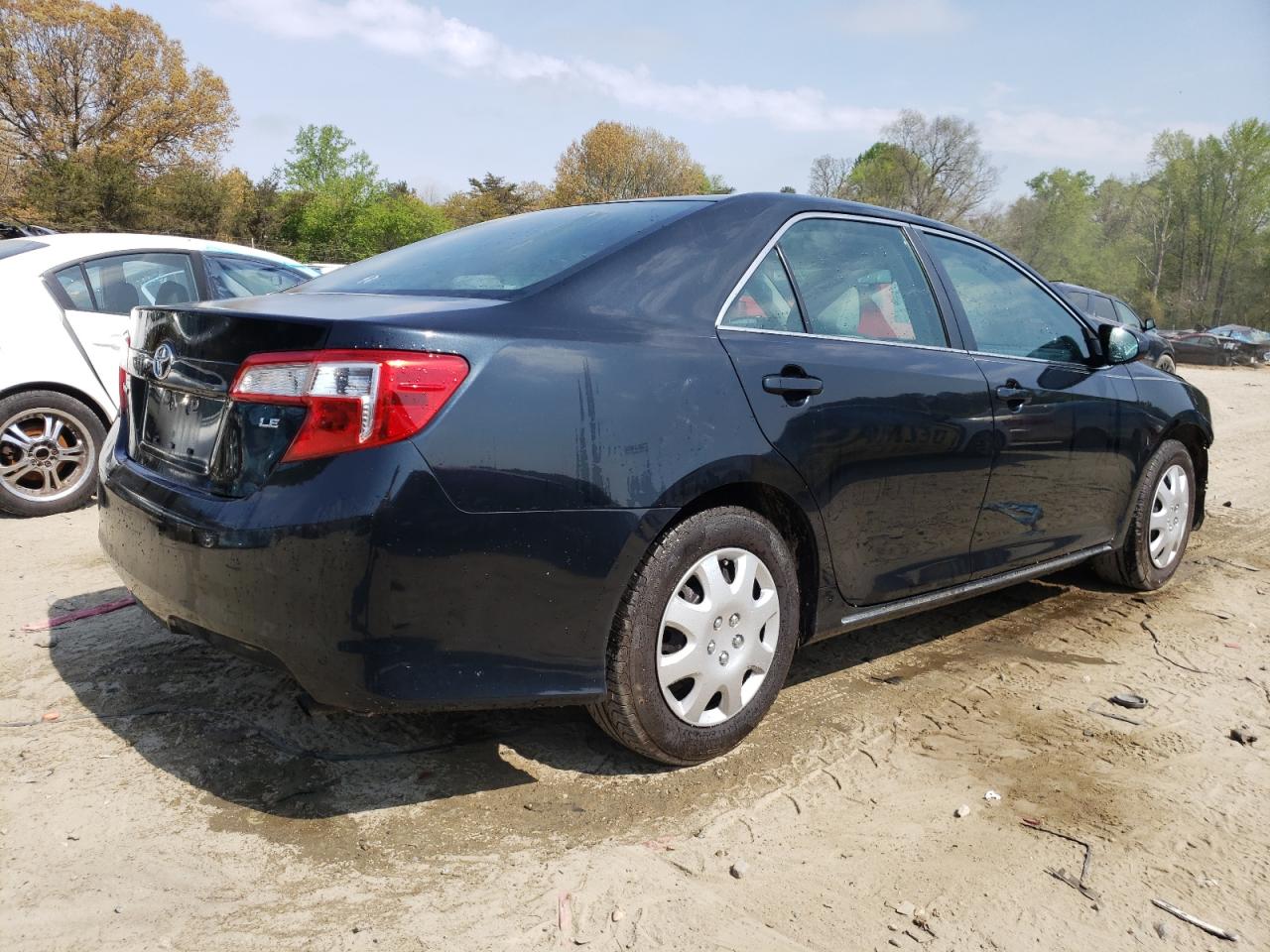 Photo 4 from auction – 2012 TOYOTA CAMRY BASE with VIN 4T4BF1FK9CR237591