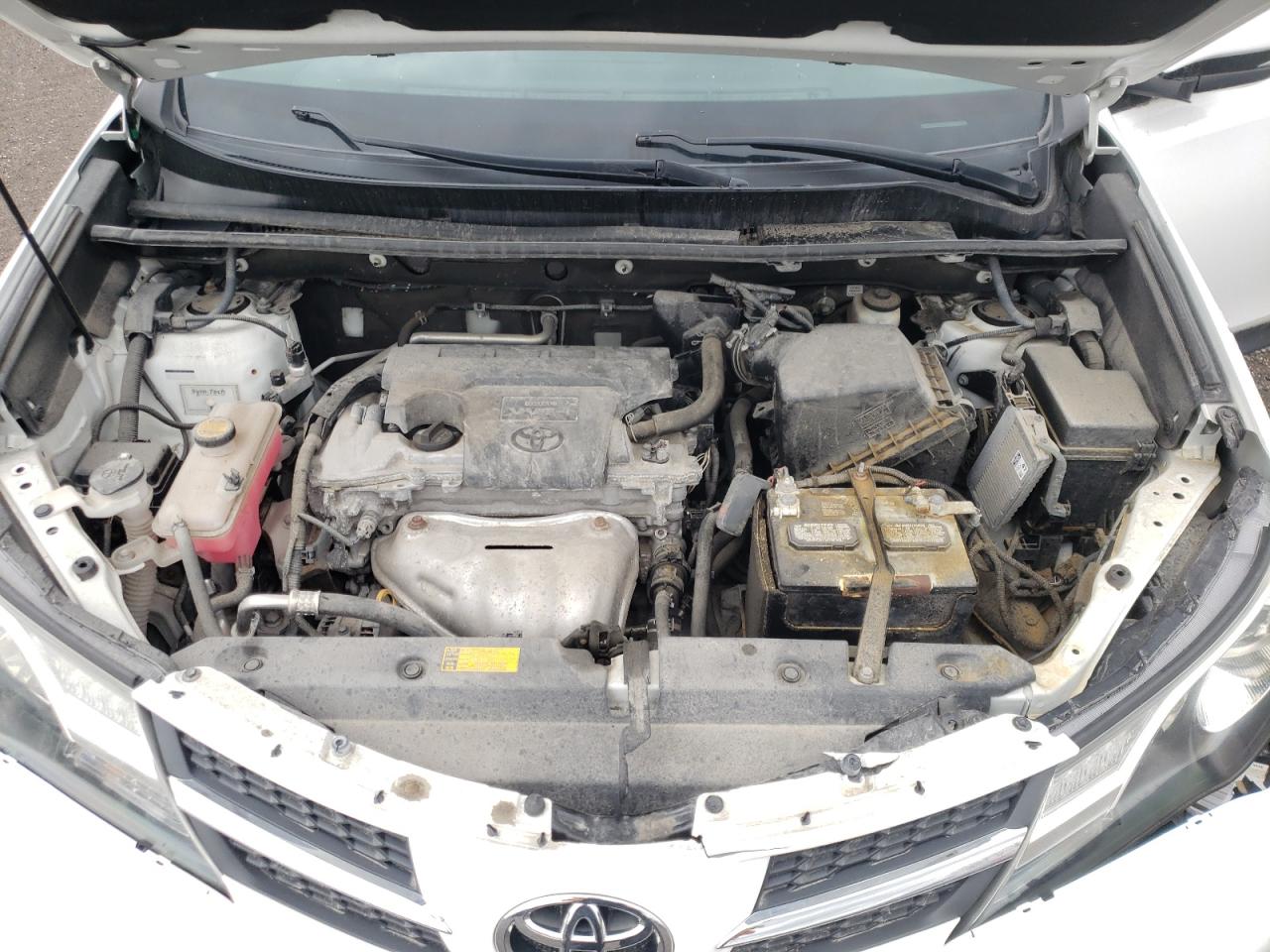Photo 7 from auction – 2015 TOYOTA RAV4 LE with VIN 2T3BFREV9FW369993