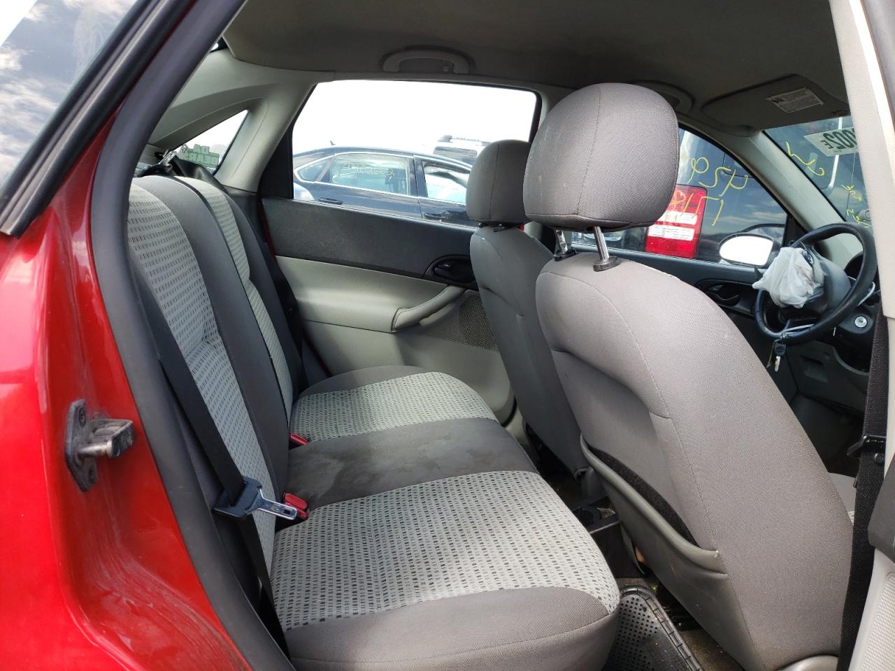 Photo 6 from auction – 2007 FORD FOCUS ZX4 with VIN 1FAFP34N37W122197