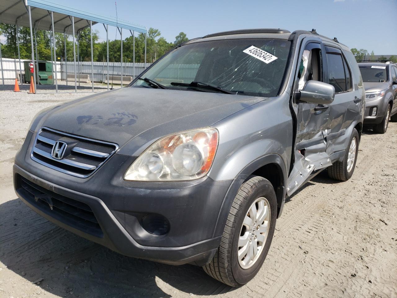 Photo 2 from auction – 2005 HONDA CR-V EX with VIN SHSRD78805U331015